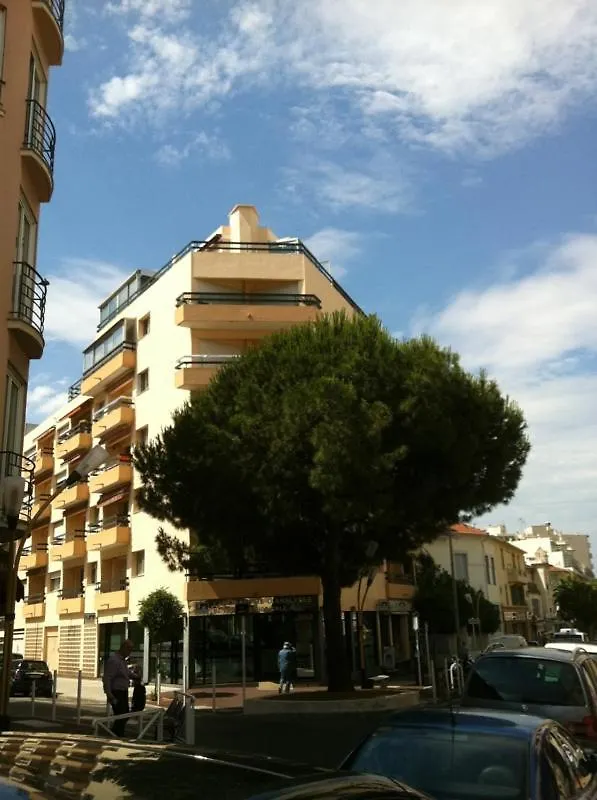 Appartement De Charme Coeur De Juan & Plages Antibes Apartment
